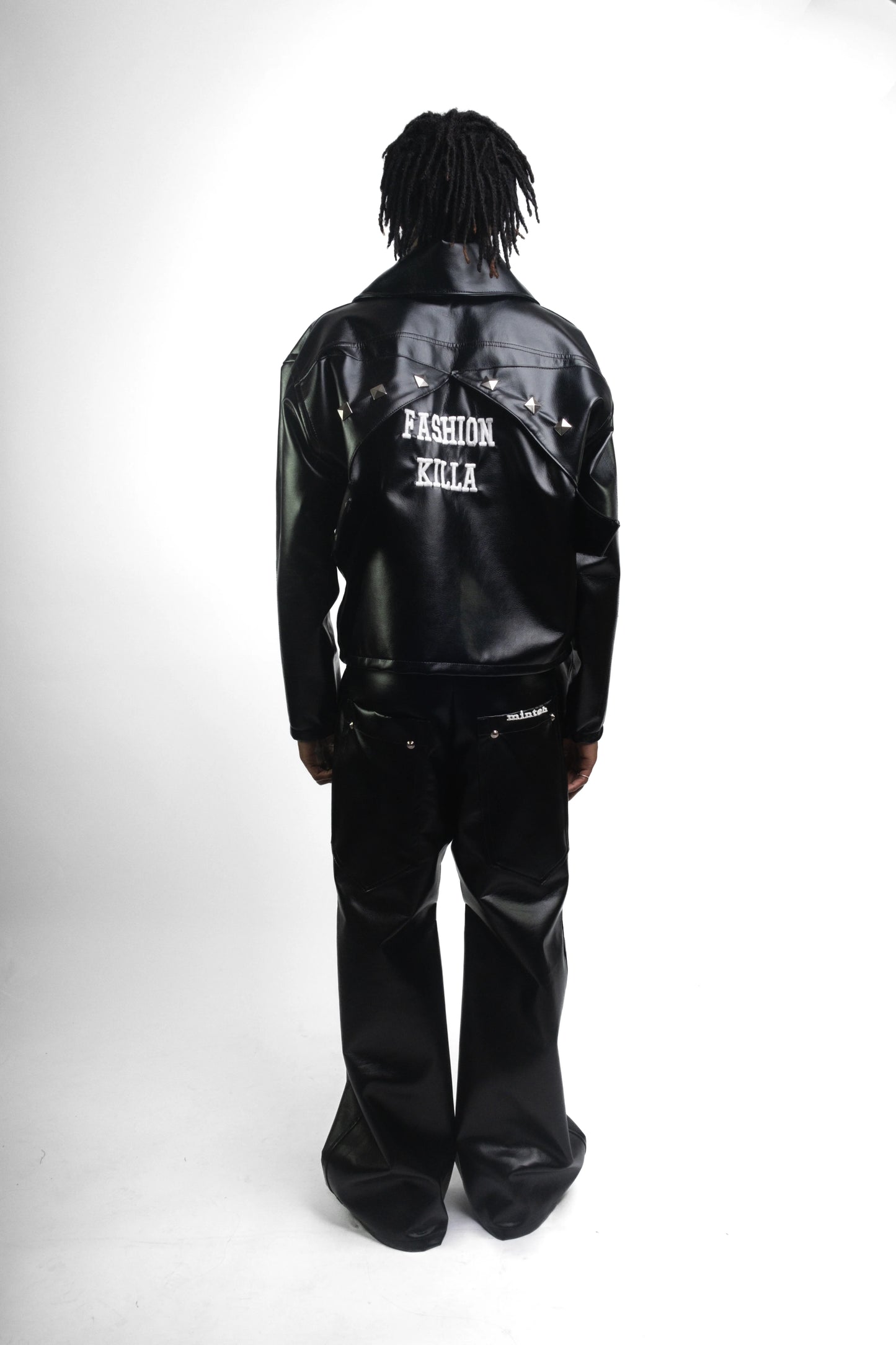 OUTFIT #08 // ENSEMBLE SIMILI CUIR VESTE & PANTALON BAGGY